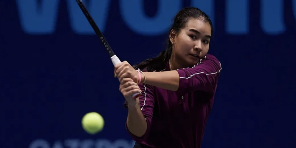 Теннисистка Сандугаш Кенжибаева выбыла из турнира в Тунисе