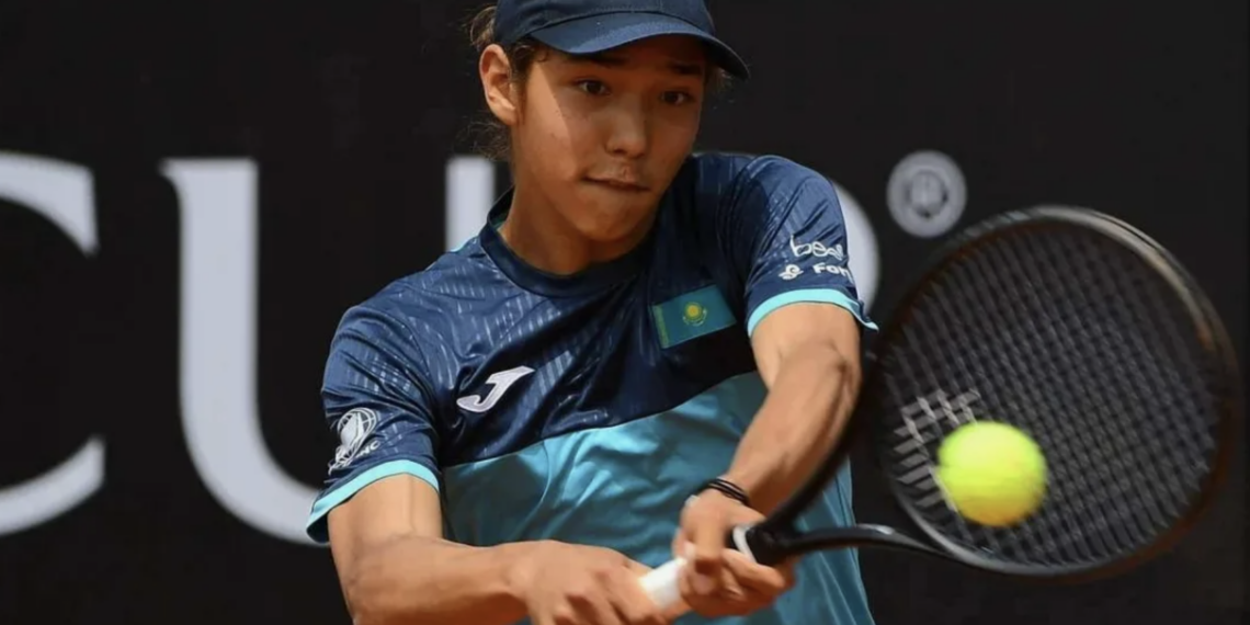 Юный казахстанский теннисист Амир Омарханов выбыл из Australian Open