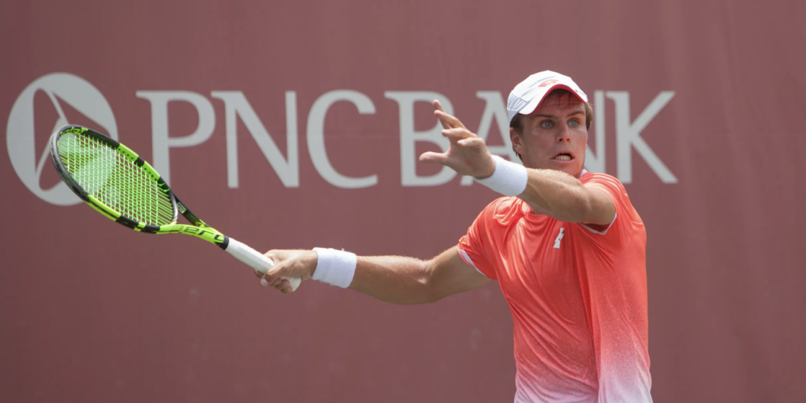 Теннисист Дмитрий Попко прошел в финал турнира в Аргентине