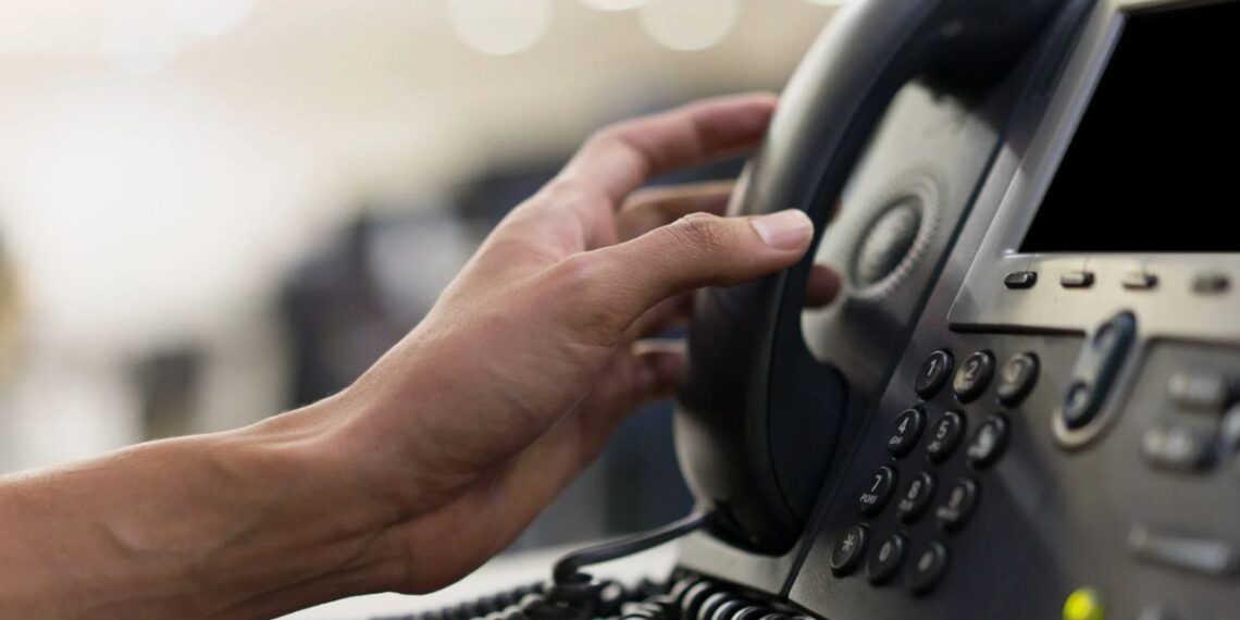 В Астане отключились линии экстренной службы 101 и 112