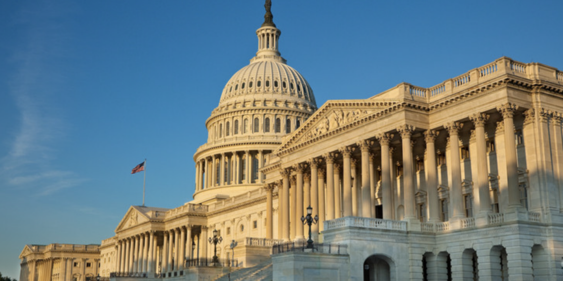 В Республиканской партии опять разгораются споры о выделении Киеву помощи