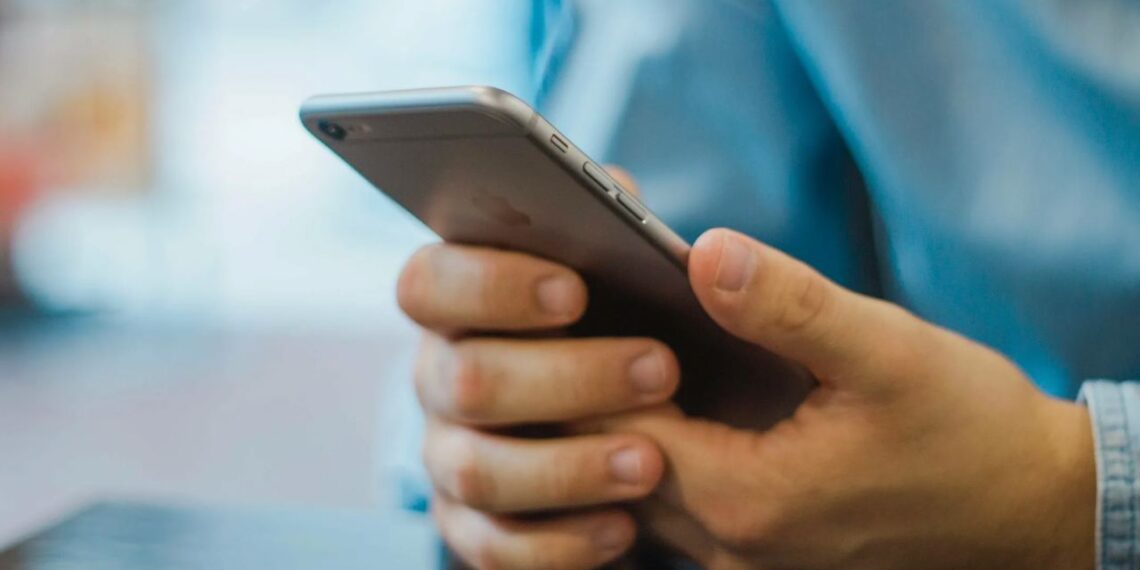 Минцифры не берет ответственность за несвоевременную рассылку СМС о землетрясении