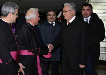 Глава государства прибыл с официальным визитом в Рим