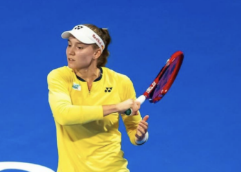 Елена Рыбакина вышла в полуфинал турнира в Катаре