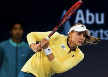 Теннисистка Елена Рыбакина вышла в финал турнира в Абу-Даби