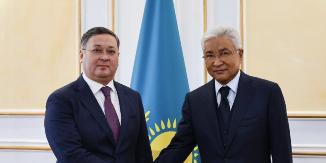 Глава МИД РК принял Генерального секретаря ОДКБ