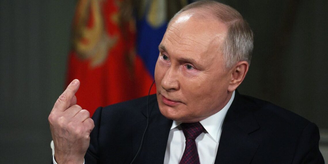 Владимир Путин заявил о стремлении разрешить украинский конфликт в ходе переговорного процесса