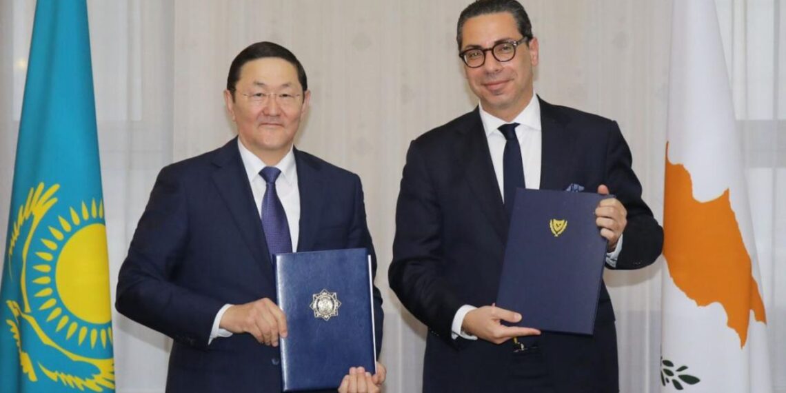 Казахстан и Кипр заключили договор о передаче осужденных