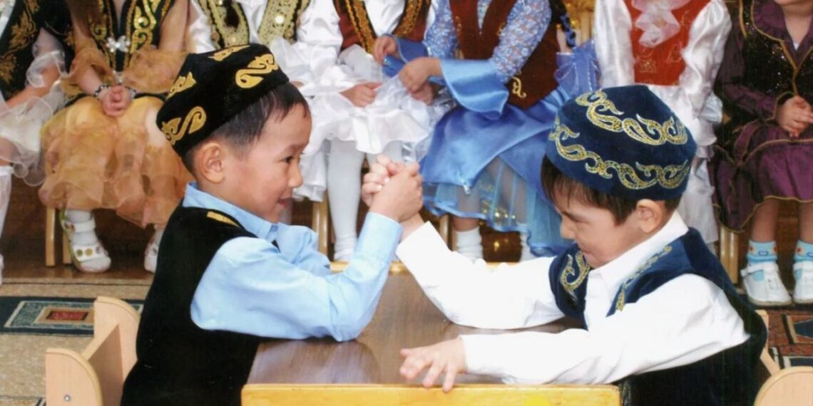 Свыше 350-ти тысяч детей поучаствовали в республиканском конкурсе национальных игр «Ханталапай»