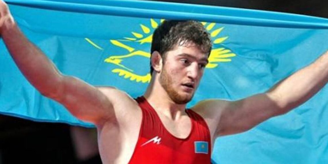 Казахстанский военнослужащий завоевал «золото» на международном турнире по вольной борьбе