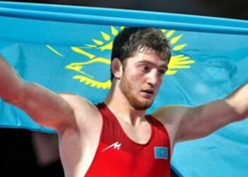 Казахстанский военнослужащий завоевал «золото» на международном турнире по вольной борьбе