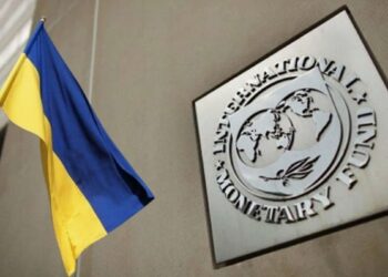 Украина вынуждена выплатить МВФ $2,9 млрд за обслуживание кредитов