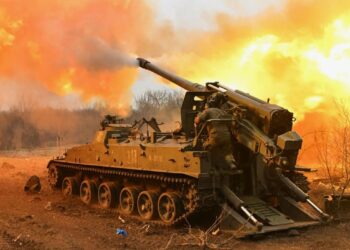 Россия производит в три раза больше артиллерийских снарядов, чем Запад может отправлять Киеву