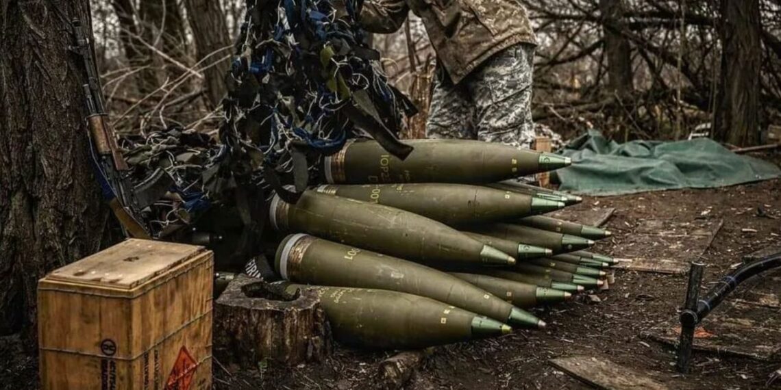 Венгрия и Словакия не будут принимать участие в закупке снарядов для Украины