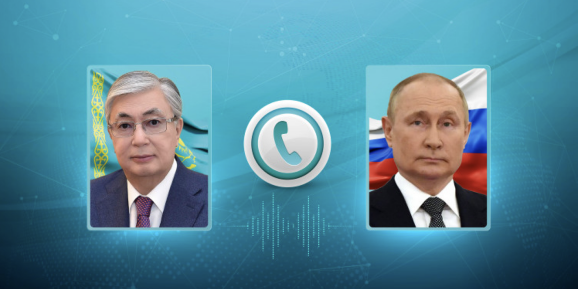 Глава государства провел телефонный разговор с Владимиром Путиным