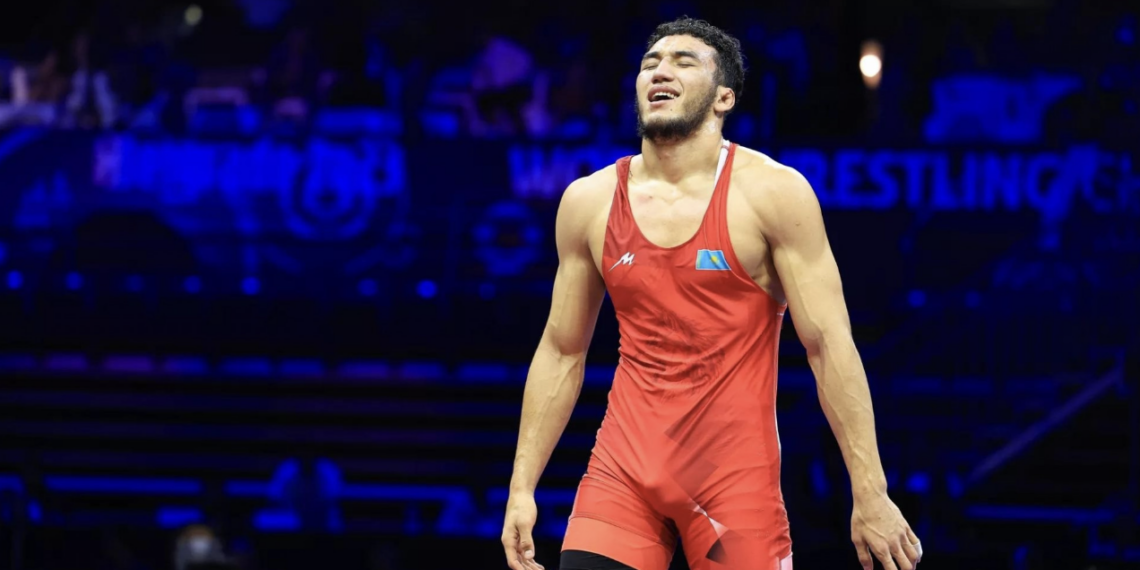 Борец Ризабек Айтмухан завоевал «серебро» на чемпионате Азии