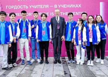 Казахстанские школьники завоевали 9 медалей на международной олимпиаде по химии