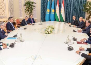 Казахстан выразил готовность нарастить экспорт в Таджикистан на 190 миллионов долларов