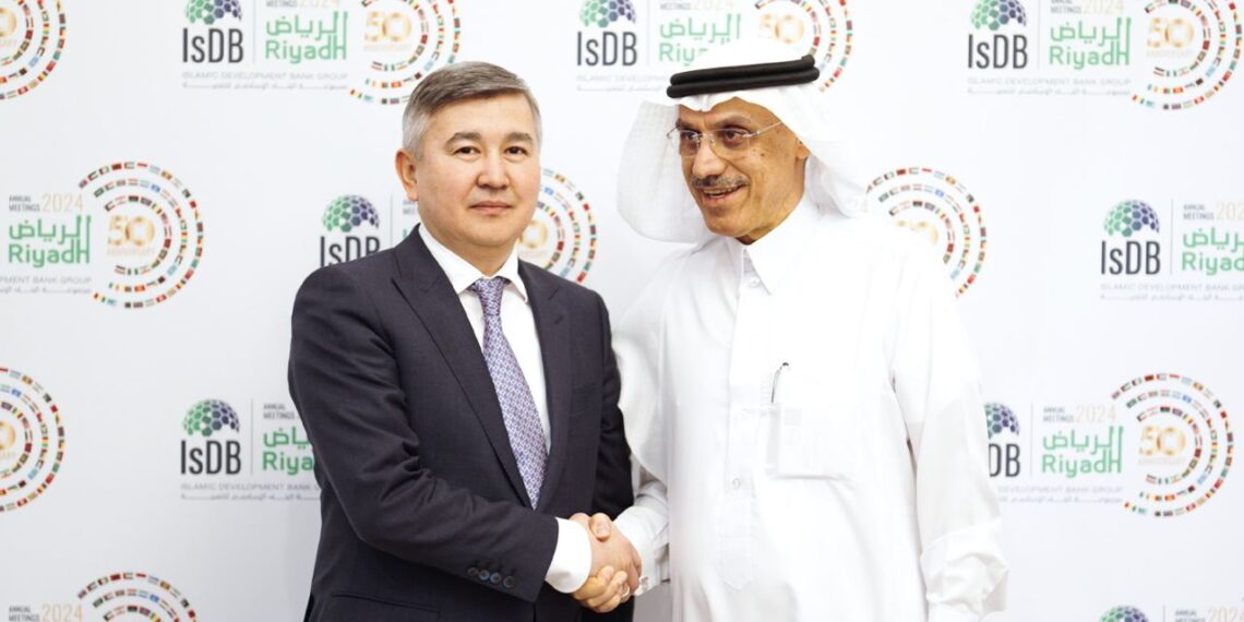 ИБР предоставит гранты и финансирование на реализацию проектов водного хозяйства в Казахстане