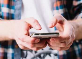 Ученик девятого класса угрожал массовыми убийствами в школах на западе Казахстана