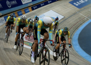 В Астане начался чемпионат Казахстана по велоспорту на треке