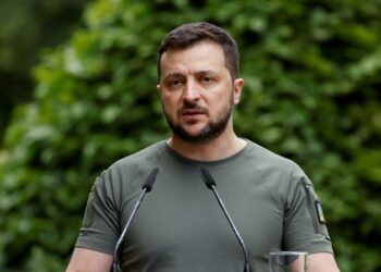 Зеленский признал, что без помощи США Киев проиграет в конфликте с РФ