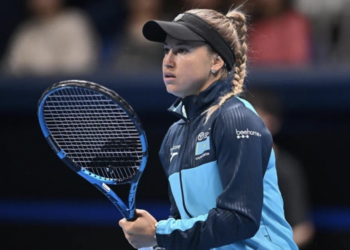 Теннисистка Юлия Путинцева успешно стартовала на турнире в Испании