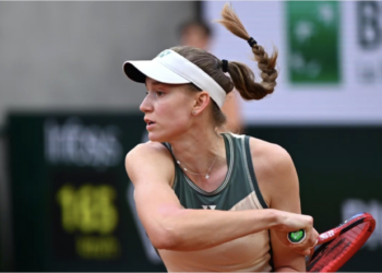 Теннисистка Елена Рыбакина вышла в третий круг «Ролан Гаррос»