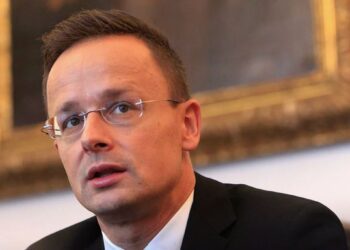 Стратегия Европы и США по Украине провалилась — глава МИД Венгрии