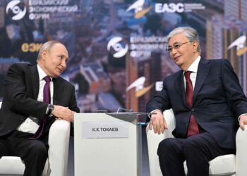 Владимир Путин поздравил Касым-Жомарта Токаева с днем рождения