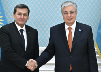 Глава государства принял министра иностранных дел Туркменистана