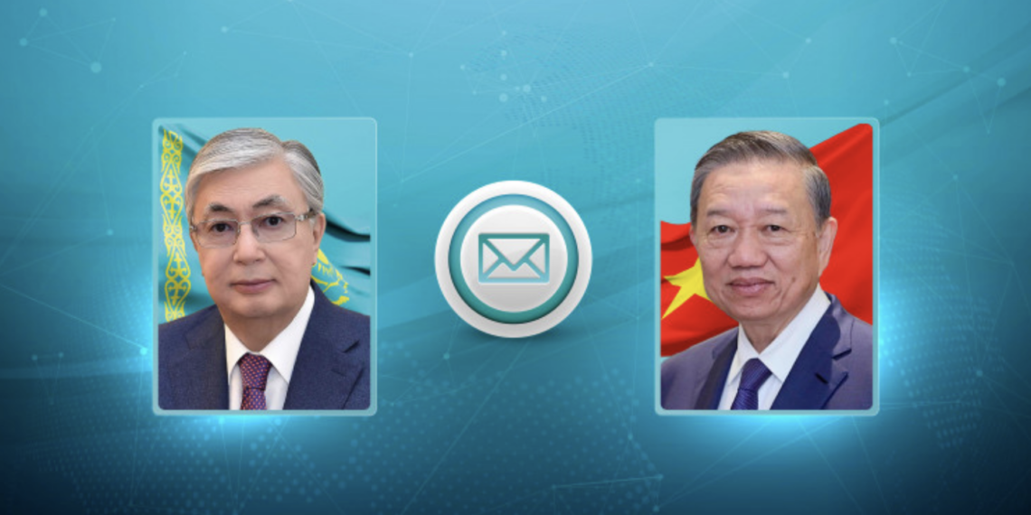 Касым-Жомарт Токаев поздравил вновь избранного Президента Вьетнама