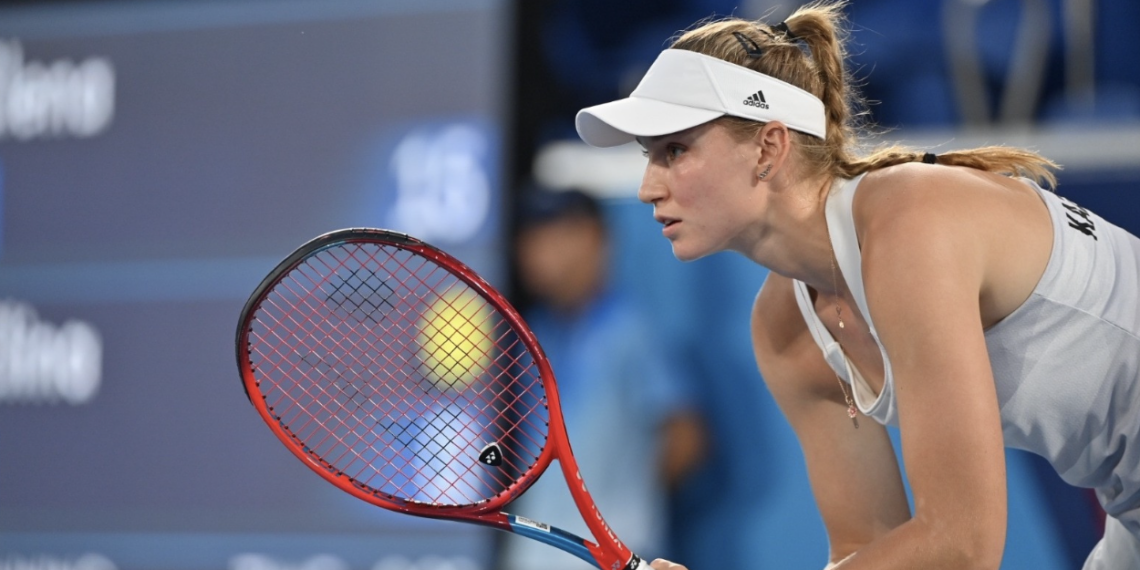 Теннисистка Елена Рыбакина вышла в четвертьфинал «Ролан Гаррос»