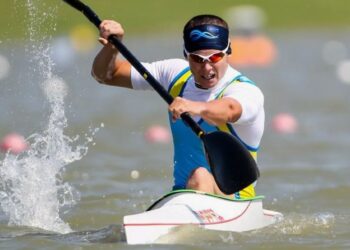 Казахстан завоевал 30 медалей на чемпионате Азии по гребле на байдарках и каноэ