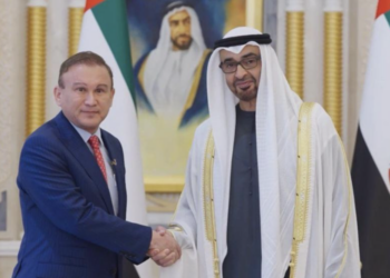 Посол Казахстана вручил верительные грамоты Президенту ОАЭ