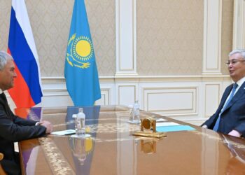 Глава государства принял Председателя Госдумы России