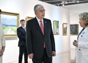 Касым-Жомарт Токаев посетил выставку в Национальном музее