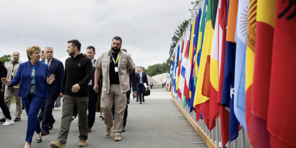 Попытки главы киевского режима расширить поддержку Украины в Швейцарии провалились