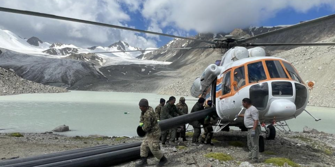 МЧС проводит превентивные работы на морённых озерах бассейна реки Турген