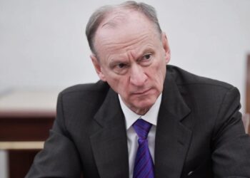 Помощник президента России: Киев делает заявления о переговорах ради «передышки»