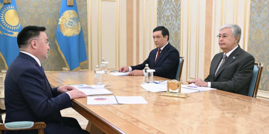 Глава государства принял председателя Верховного суда