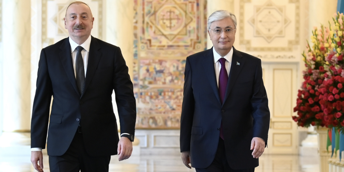 Касым-Жомарт Токаев встретился с Президентом Азербайджана