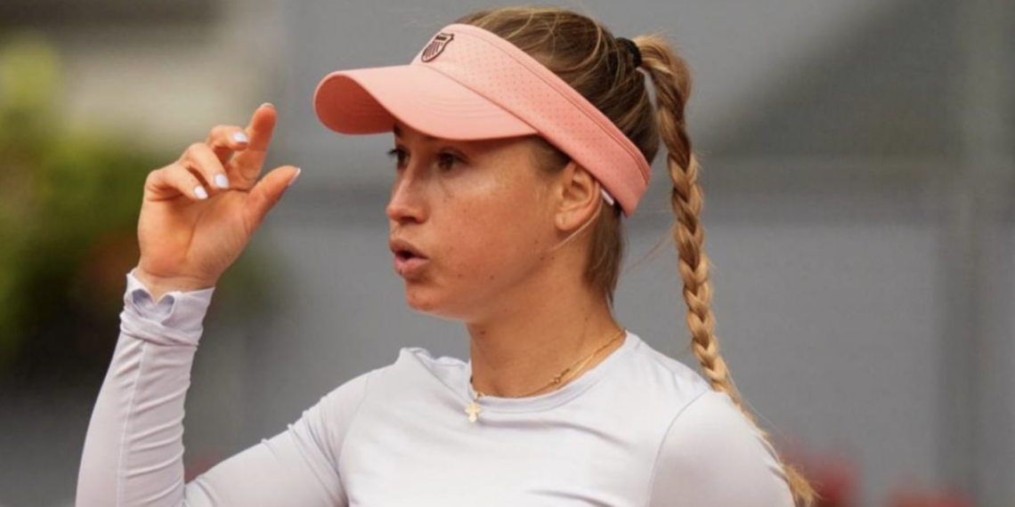 Теннисистка Юлия Путинцева успешно стартовала на Уимблдоне