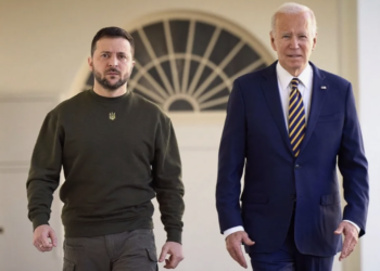 Киев разочарован результатом встречи Зеленского с Байденом на юбилейном саммите НАТО