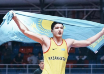 ЧМ по борьбе среди юниоров: копилка Казахстана пополнилась двумя медалями