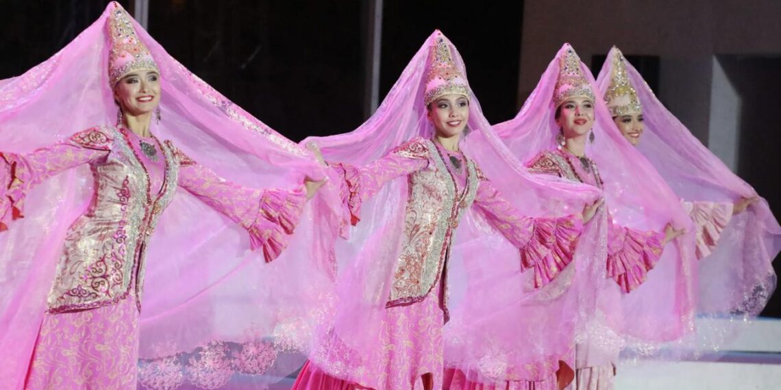 Казахстан и Россия обсуждают открытие казахстанского культурного центра в Москве