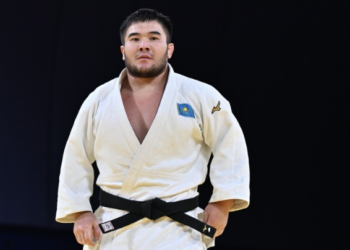 Дзюдоист Нурлыхан Шархан одержал победу в первой схватке на Олимпиаде-2024