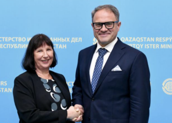 В МИД РК приняли посла Финляндии по случаю завершения дипмиссии