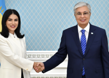 Глава государства принял помощника Президента Республики Узбекистан