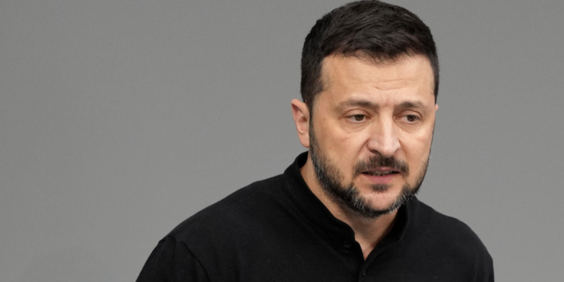 Зеленский назвал удар ВС РФ по энергообъектам Украины одним из крупнейших